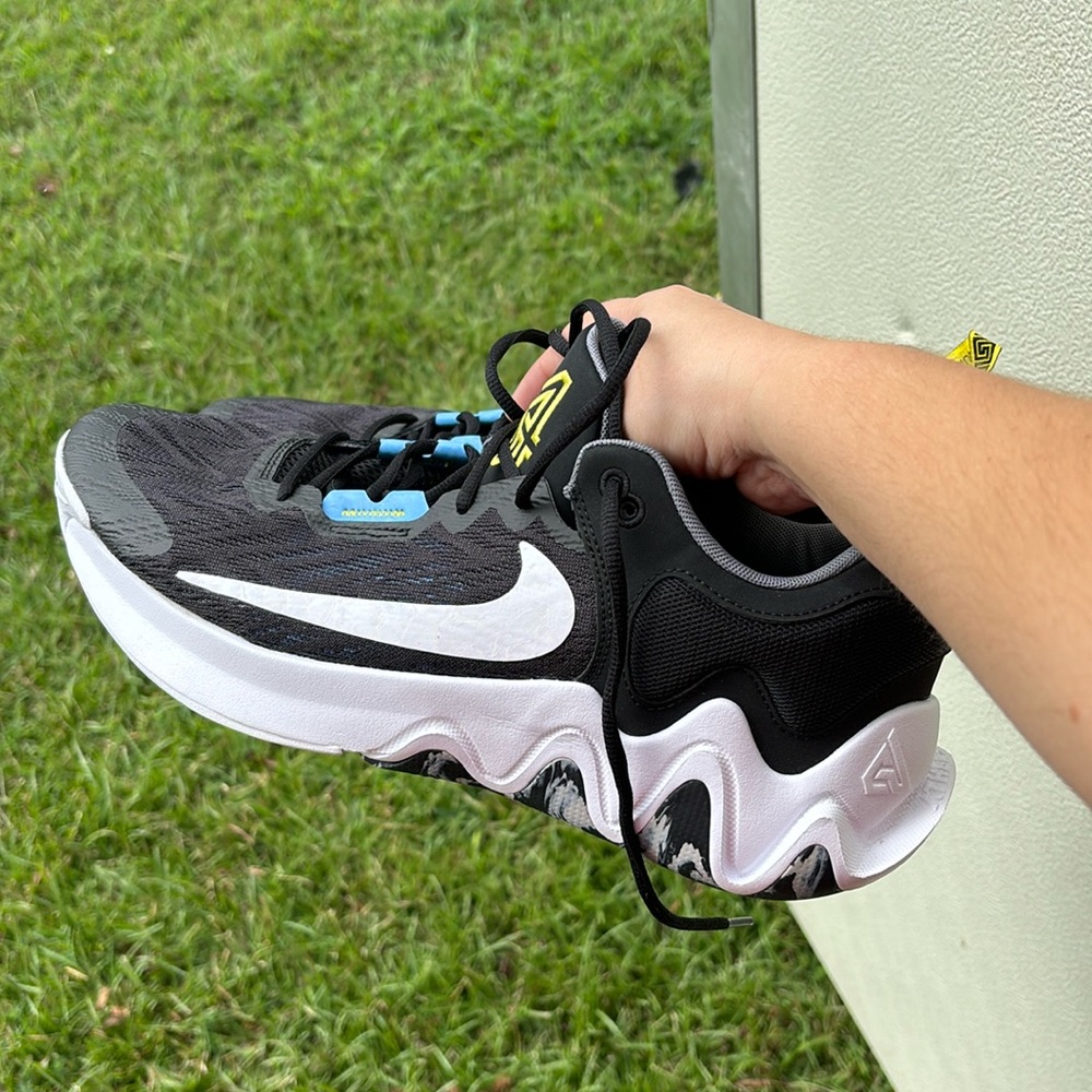 Like new only worn once